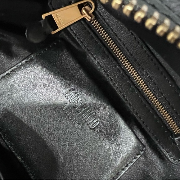 Moschino Milano Logo Small Backpack - Picture 10 of 14